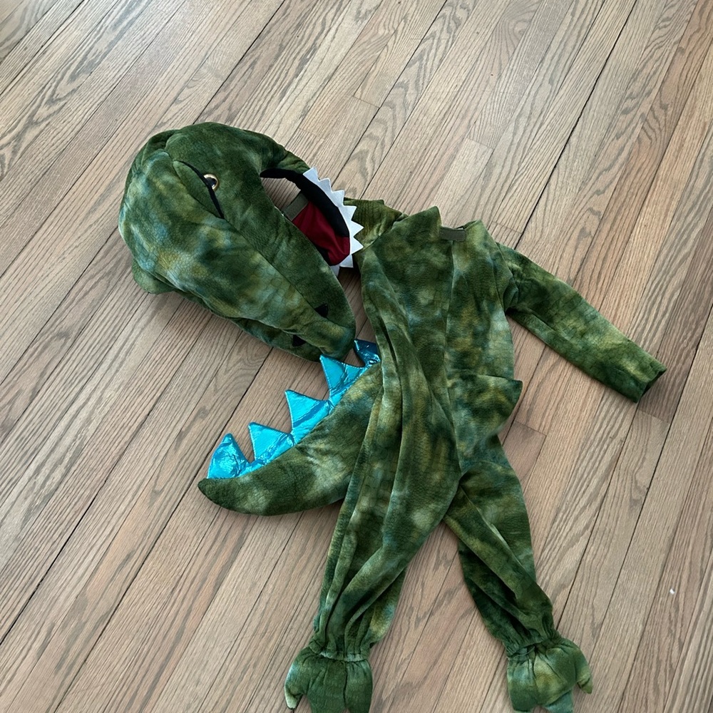 Pottery barn light up dinosaur